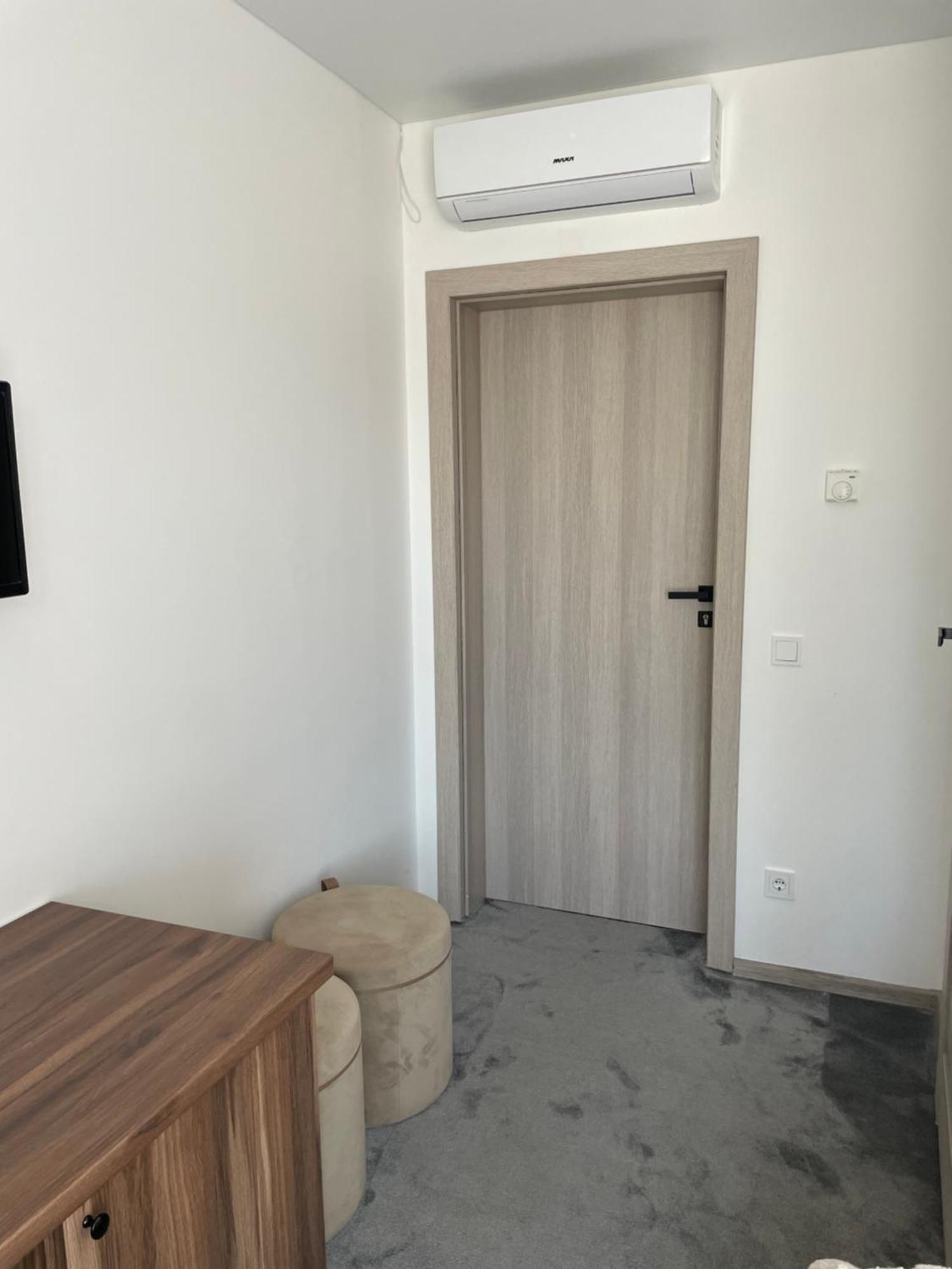 Izabeles Apartamentai Паланга Экстерьер фото