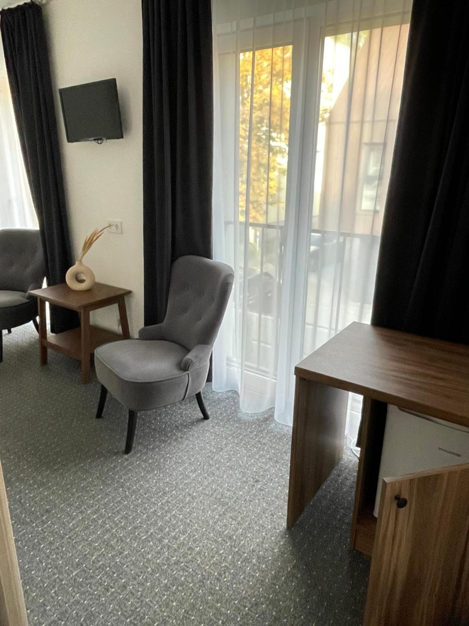 Izabeles Apartamentai Паланга Экстерьер фото