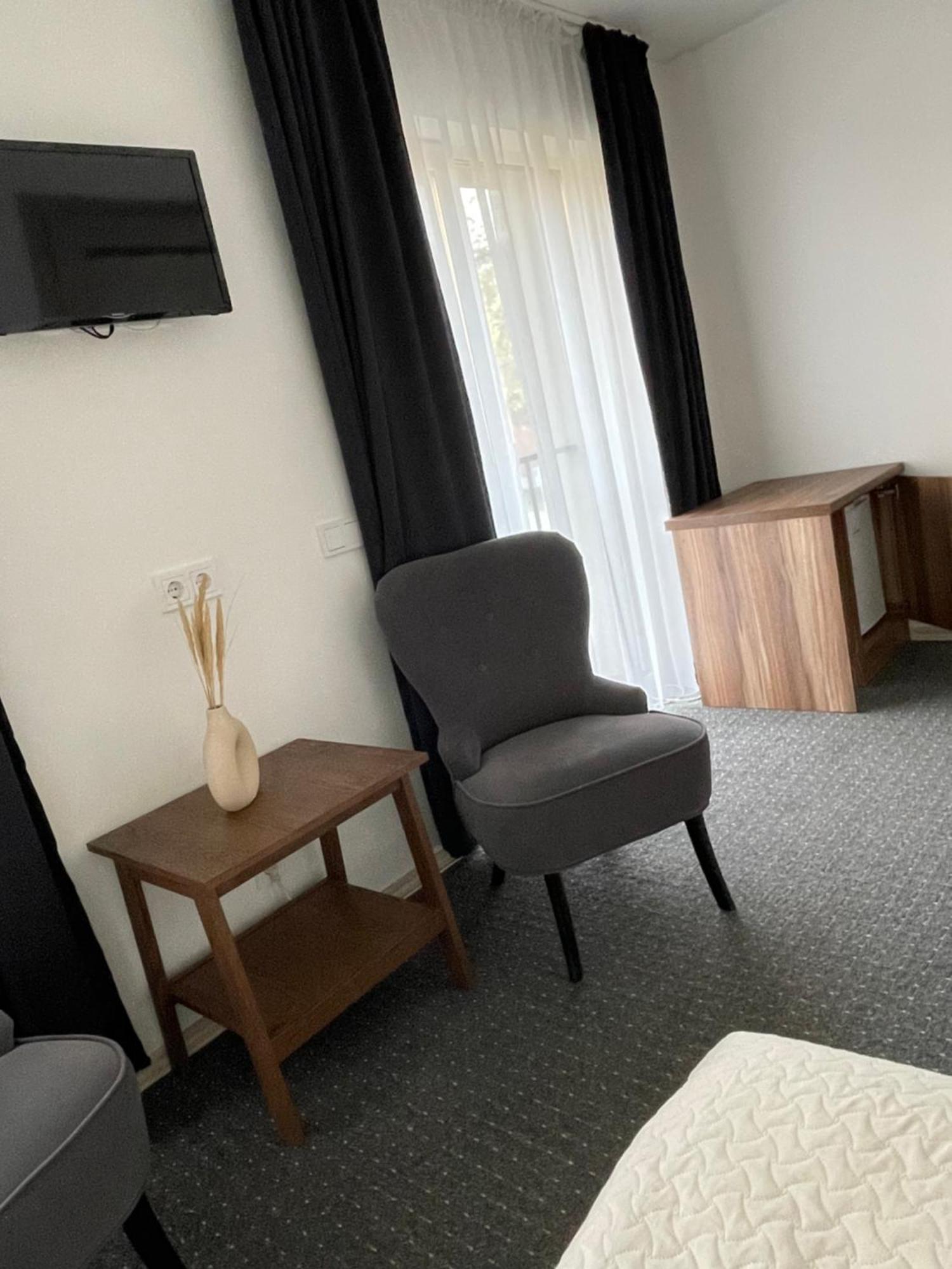 Izabeles Apartamentai Паланга Экстерьер фото