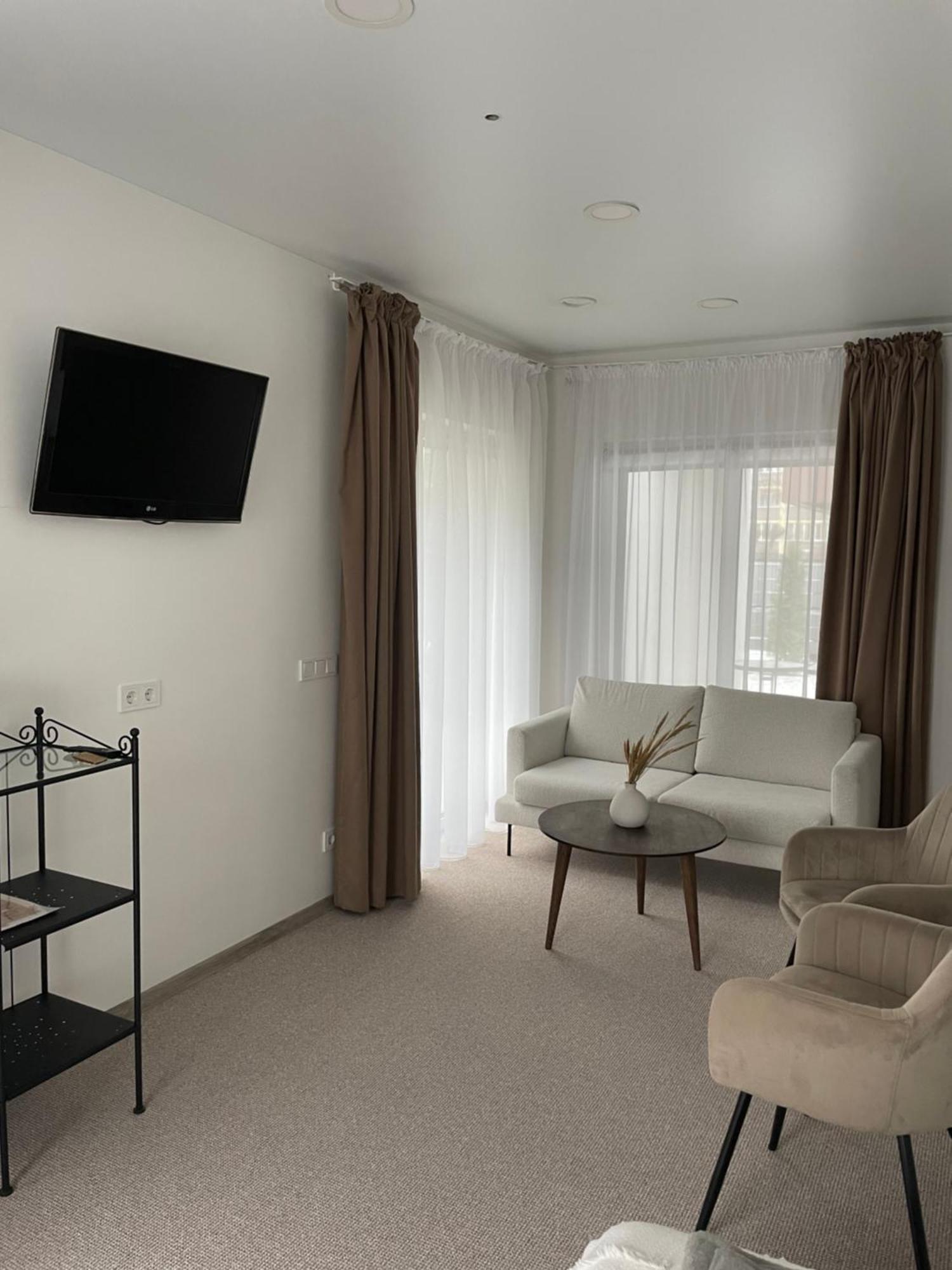 Izabeles Apartamentai Паланга Экстерьер фото